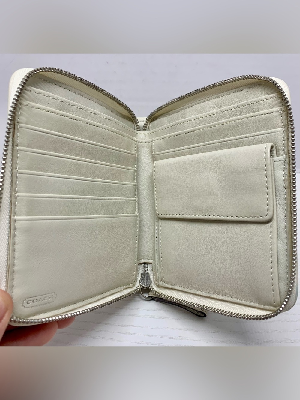 Coach Signature Zip Around Wallet Wristlet Khaki Ivory Snap Pocket - Picture 7 of 9